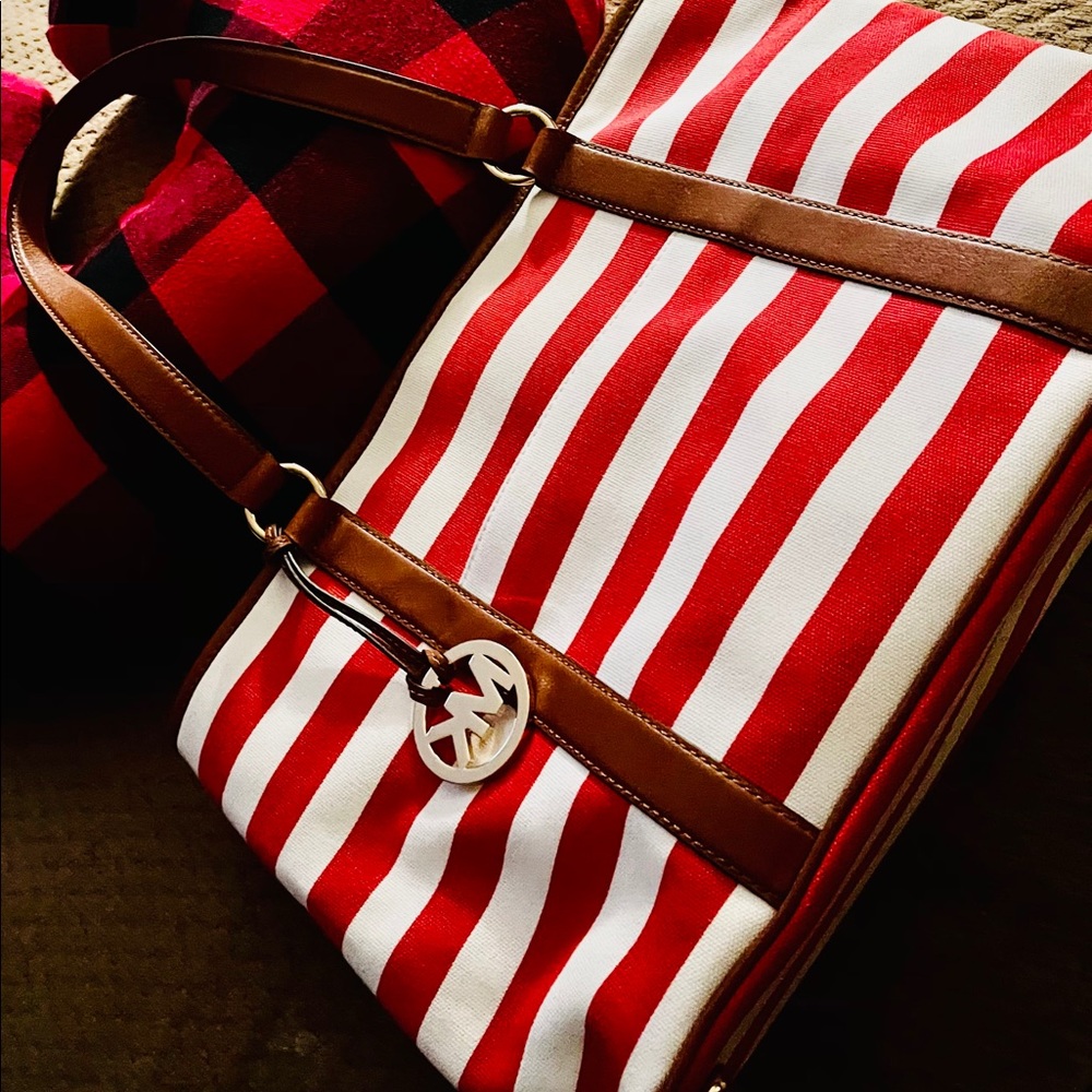 Michele Kors tote